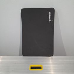 Husky Kneeling Pad (Foam)