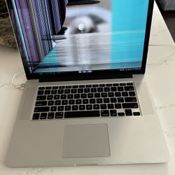 MacBook Pro  15 Retina  