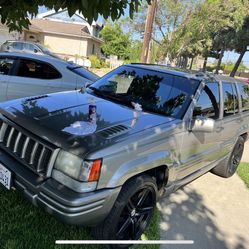 Grand Cherokee Limited