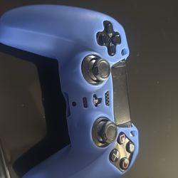 PS4 controller