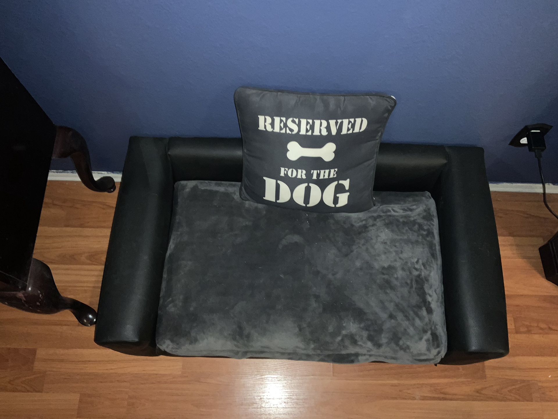 Fancy Dog Bed