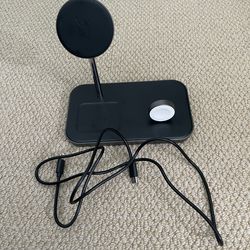 Phone/iwatch/headphones charger