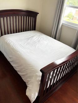 Bedroom set
