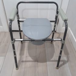 Commode Chair / Bathroom Chair 