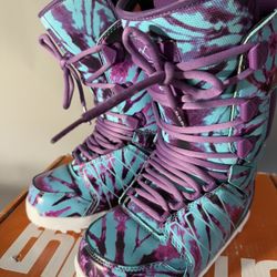 New Snowboard Boots Women’s Sz 6