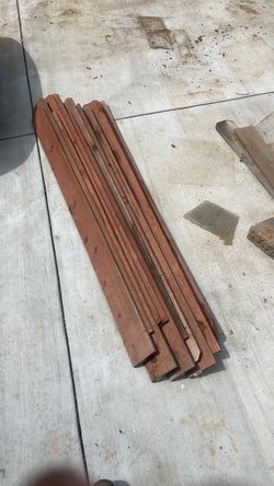 Wood fence pickets
