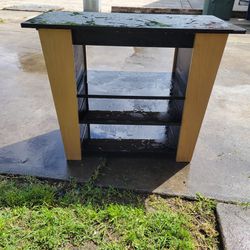 Small tv stand 