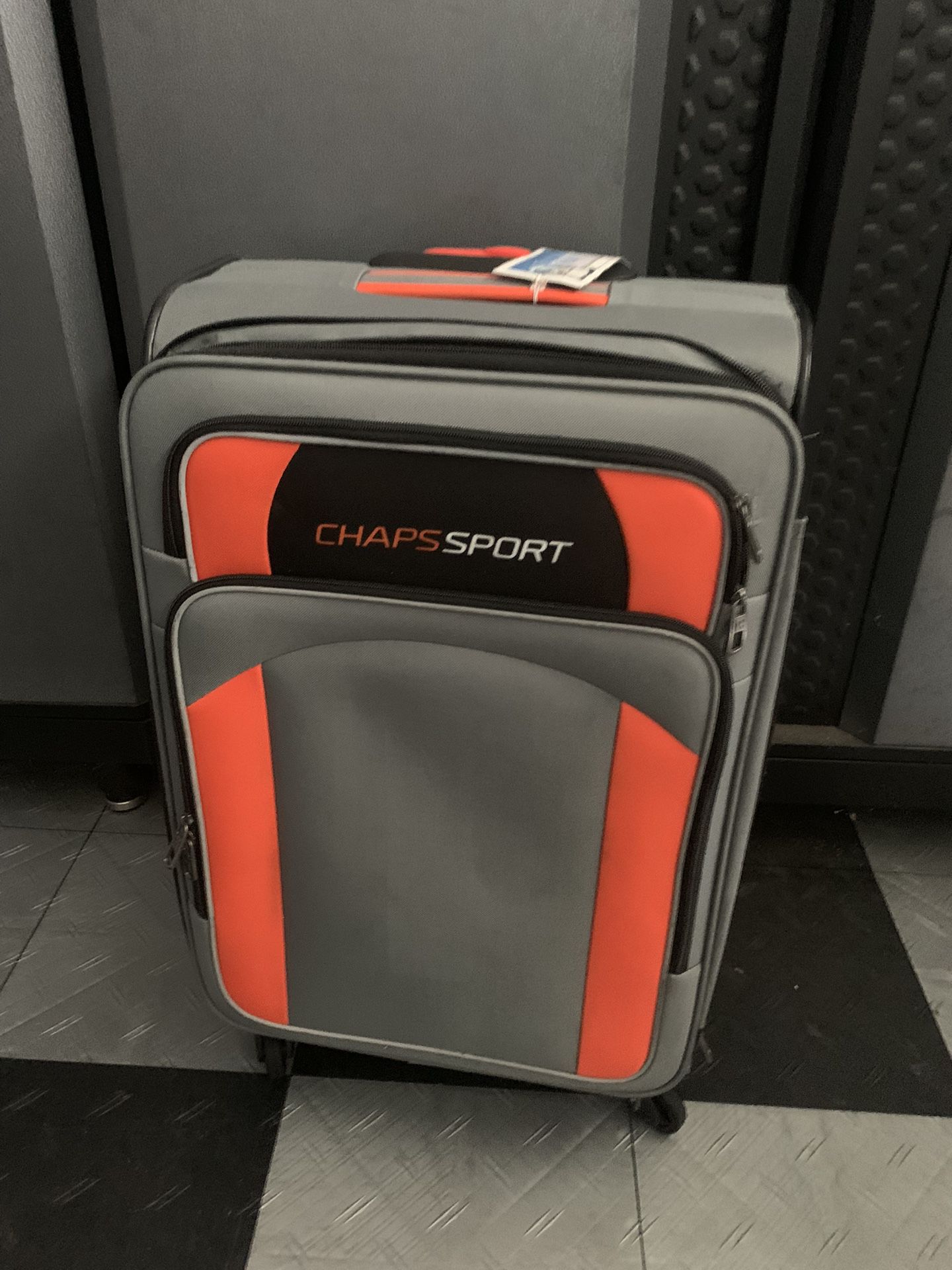 Chaps Sport Travel Luggage/Suitcase 27" x 16" × 10"