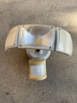 Outdoor LED Motion Sensor Flood Light