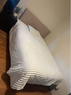 Beige Full bed frame/headboard