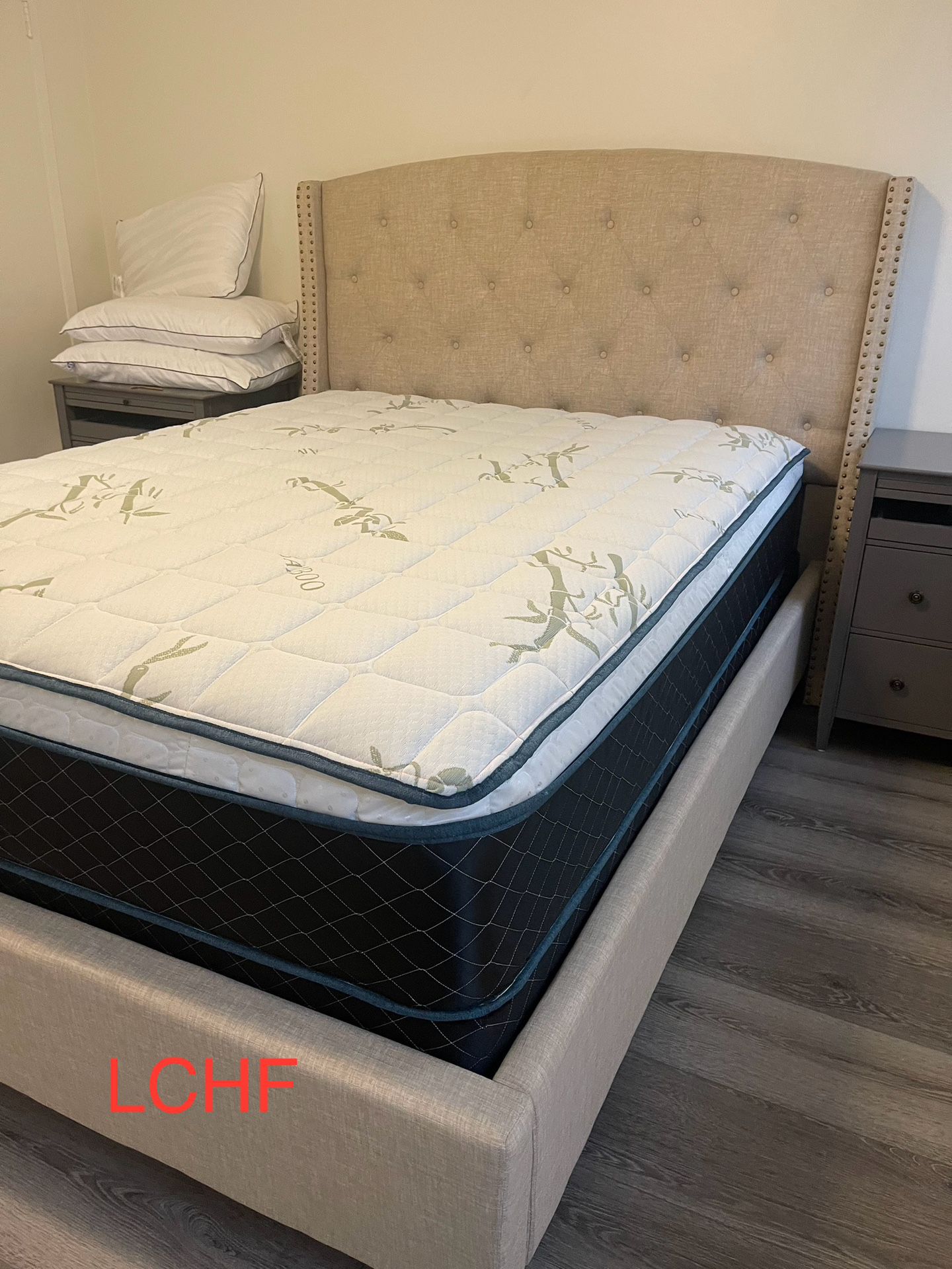 Bed And Mattress Size Queen Brand New 
