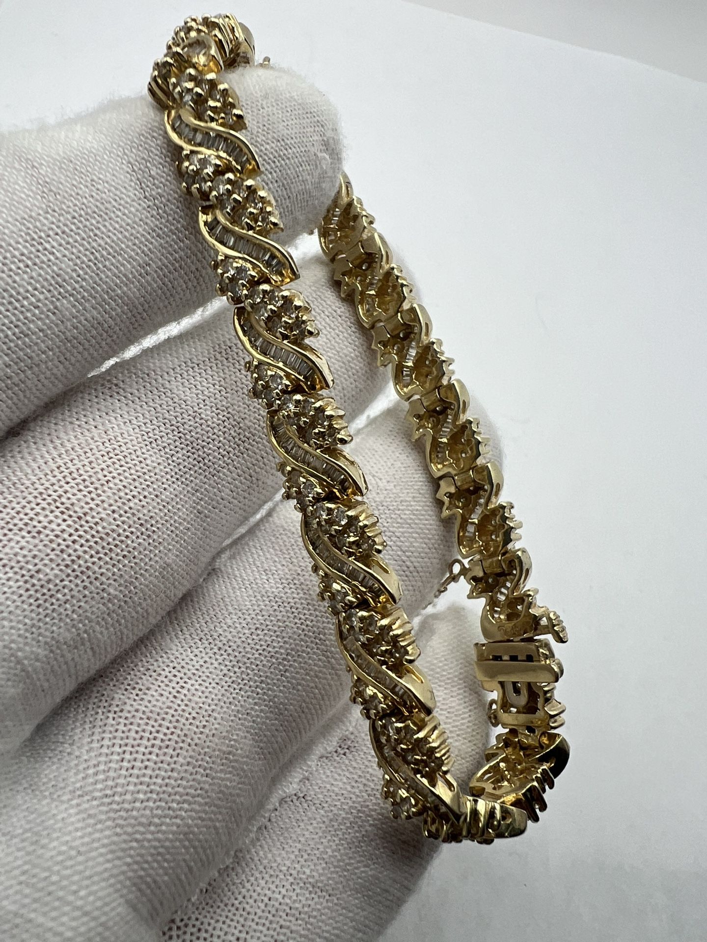 14k Gold Diamond Bracelet