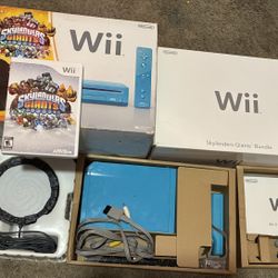 Wii Skylanders Giants bundle 