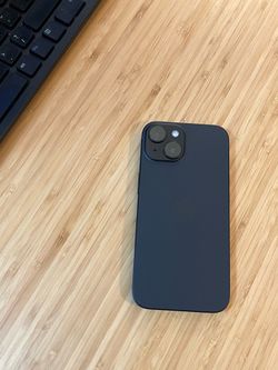 iPhone 15 (Unlocked) 128gb Black color