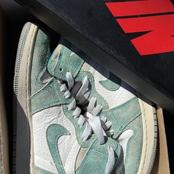 Jordan 1- Turbo Green