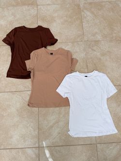 Set of 3 Basic Crew Neck T-Shirts