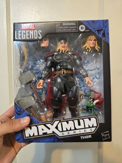 Marvel Legends Maximum Series Thor