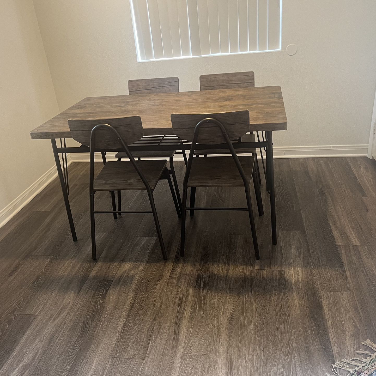 Dining table with 4 chairs & one bench 