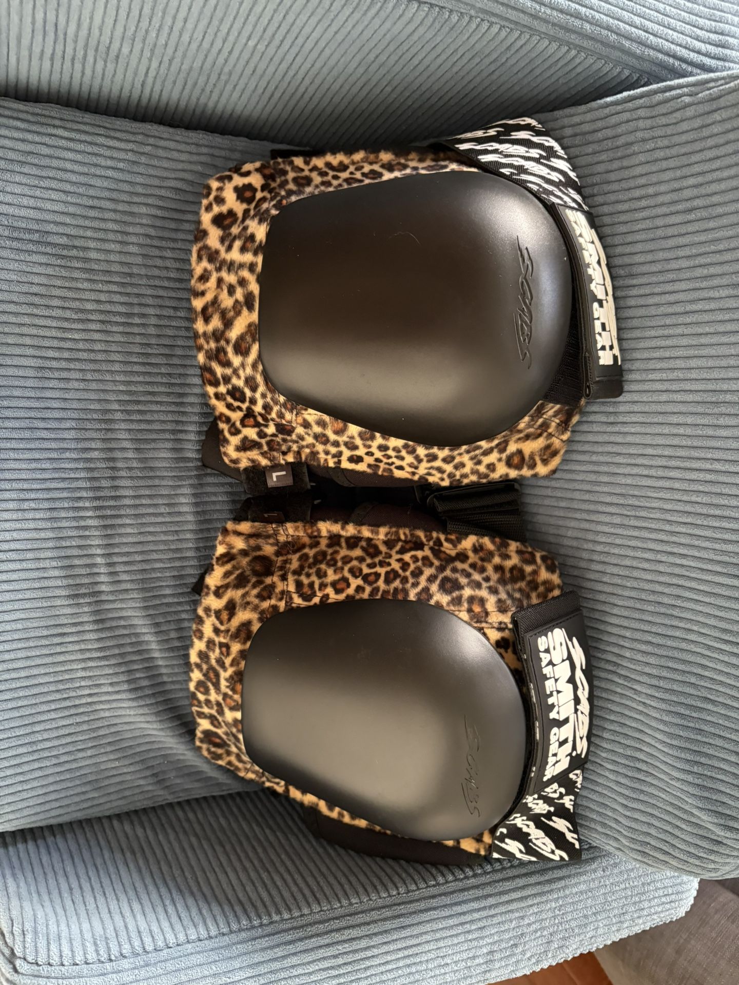 Smith Scab knee Pads Large