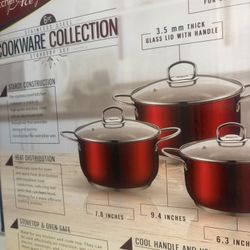 New Set Of Pots And Lids