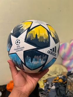 Adidas Champions league