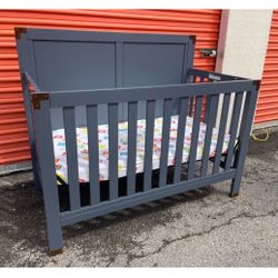Grey Convertible Baby Crib With Mattress