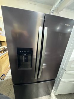Up to 60% off MSRP 💸💰 -Comes with 1 year warranty (extended warranties up to 4 years available) 📜 -Fast delivery 🚚within 48 hours 🏠 -Financing 🤑