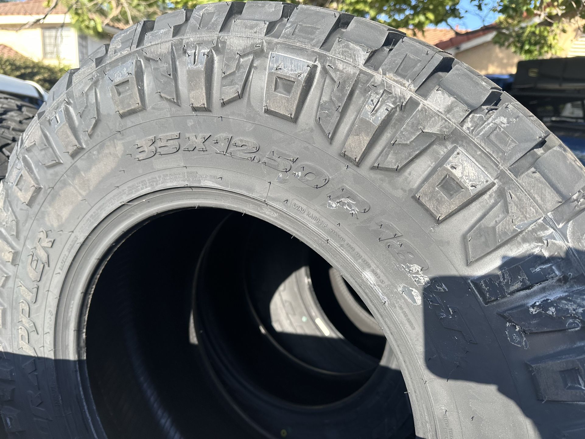35x12.50R18 Nitto ridge New set of 4