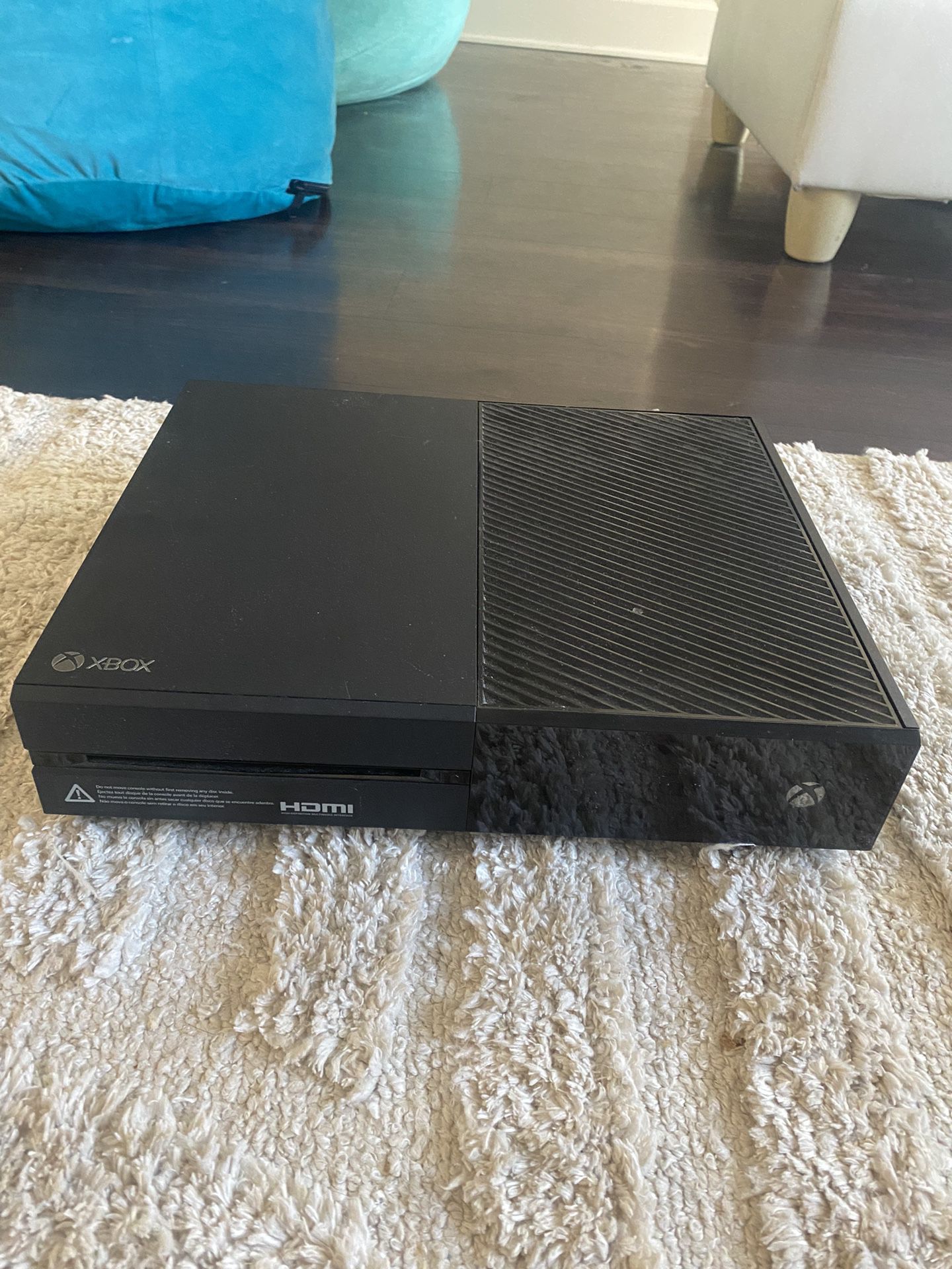 X Box 1{ Great Condition}