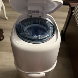 Diaper Genie 
