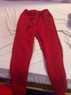 Red nike tech Sweats