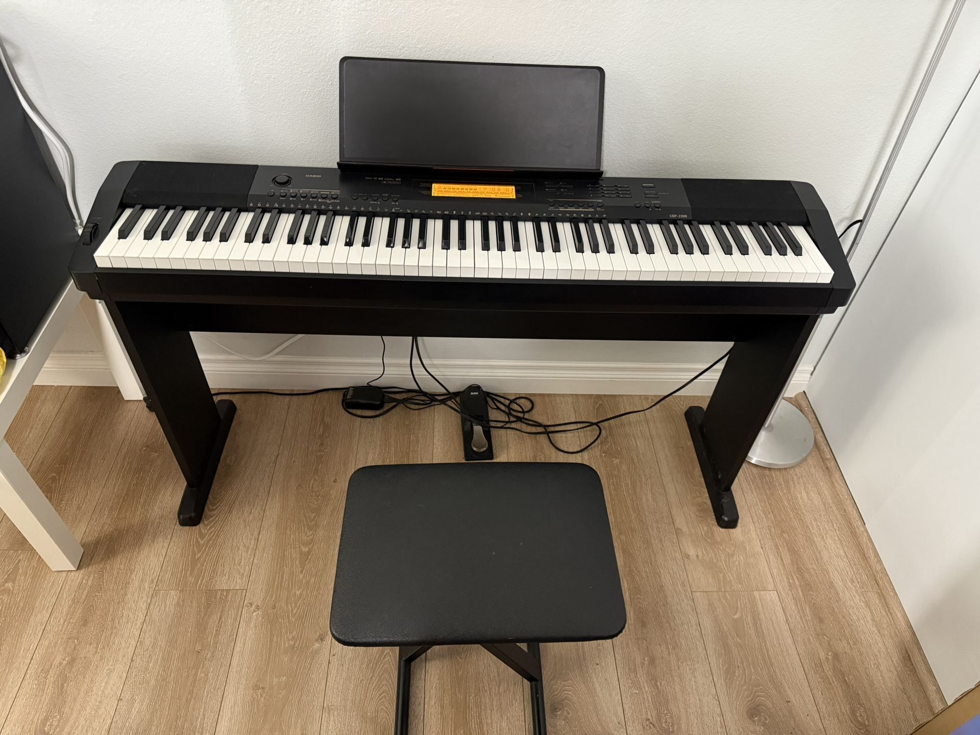 Casio CDP-230R 88 Key Digital Piano