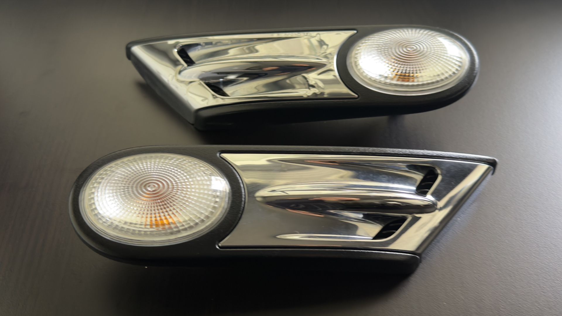 Mini Cooper JCW R56 Side Turn Signal Scuttles