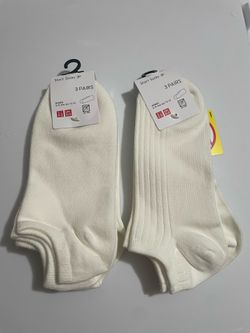 new uniqlo socks