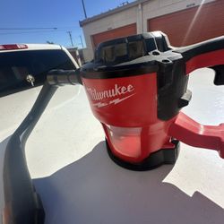 Milwaukee Vacuum 