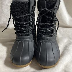 TOMMY HILFIGER Rainah Duck Winter Rain Snow Boots Size 6 