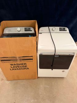 Maytag brand new washer and used gad dryer