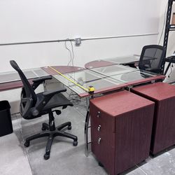 L-Shaped Glass Topped Workstation