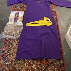 Halloween Adult Size Queen Costume with Yellow Belt