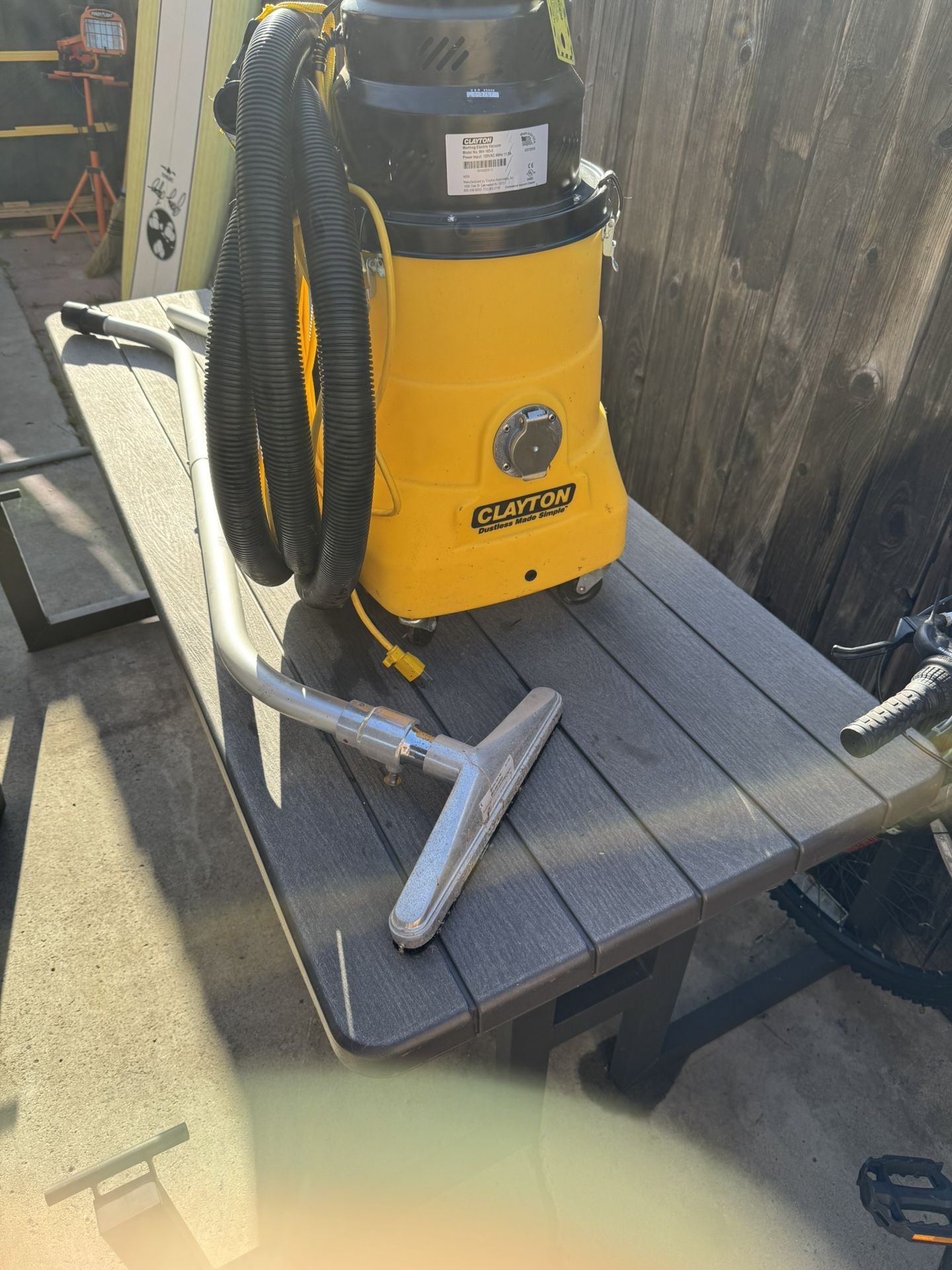 Clayton Warthog Pneumatic HEPA Vacuum Industries 15gal