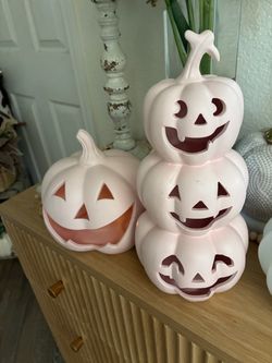 Pink Jack-O-Lantern Halloween Decoration Set