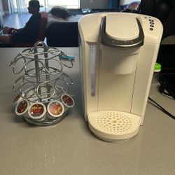 Keurig Coffee Maker With The Pod Holder