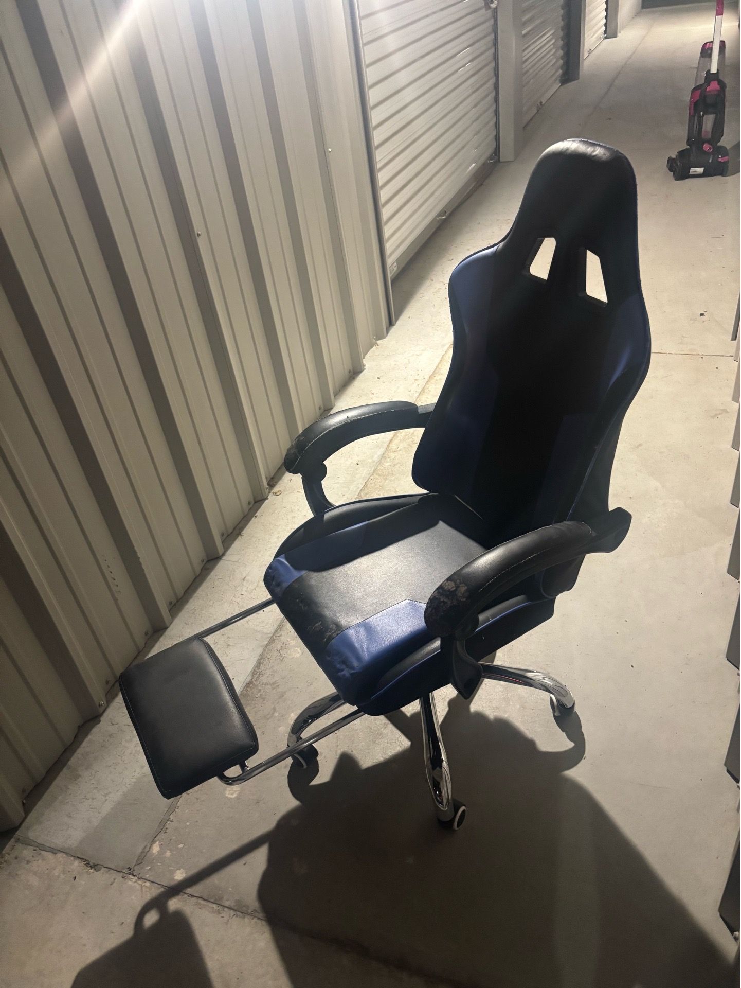 Gaming chair