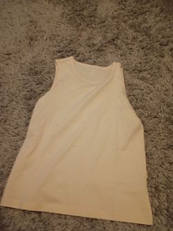 Tshirt size 9