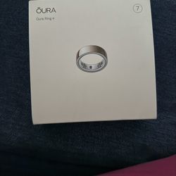 Oura  Ring 4