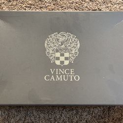 Vince Camuto