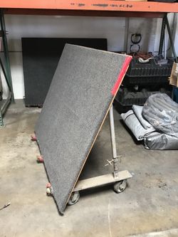 Tilt dolly