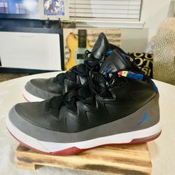 RARE NIKE Jordan Air Deluxe BG Men's Size 12 Excellent Condition!