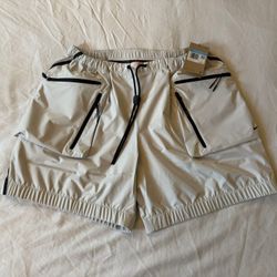 FS: Nike Tech Super Lightweight Shorts (HJ2946-121