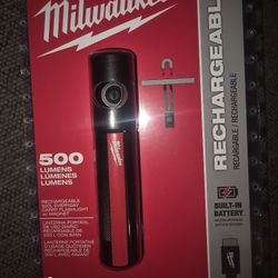 Milwaukee Flash Light